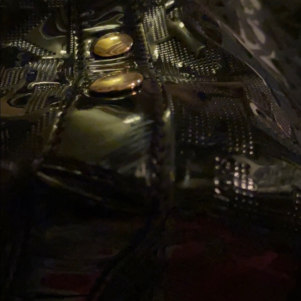 MK Handbag - Picture 16 of 16
